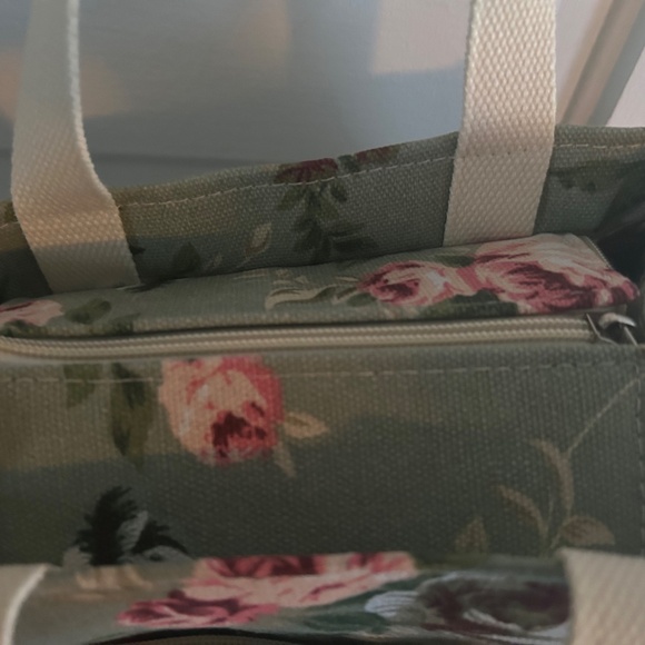 Hand bag - Picture 2 of 2